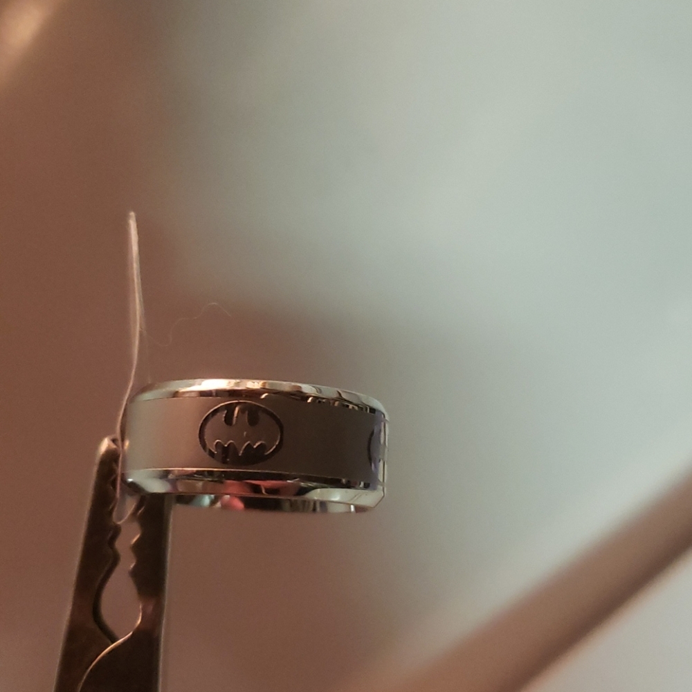 Batman Ring Size 6 - Picture 3 of 3